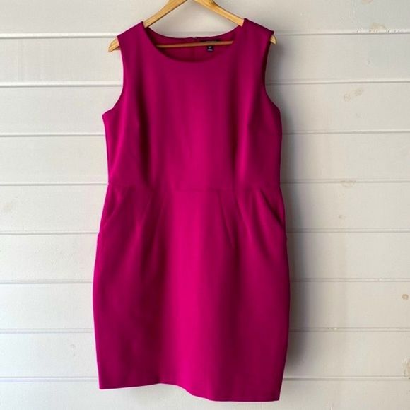 Fuchsia Dress with pockets - Picture 1 of 11